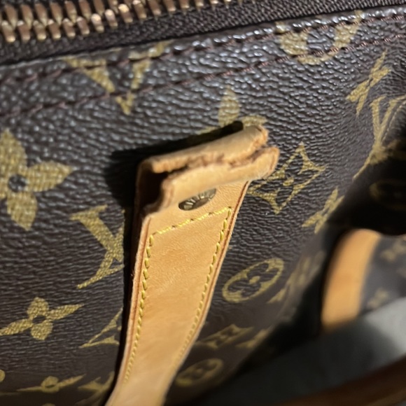Authentic Louis Vuitton keepall 55 - Picture 5 of 9